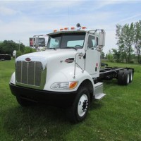 2009 PETERBILT 340