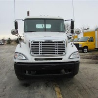 2005 FREIGHTLINER CL120