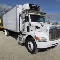 2010 PETERBILT 335